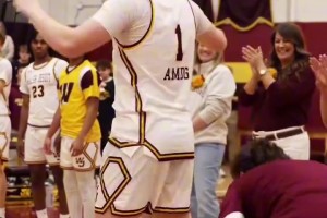 看看这些赛前手势舞，你觉得哪一组最帅？