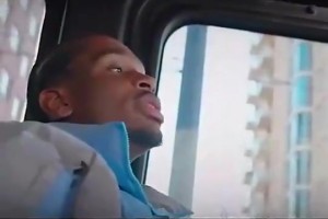 SGA此前：勒布朗太强壮，打球方式不适合我，更喜欢科比的技术